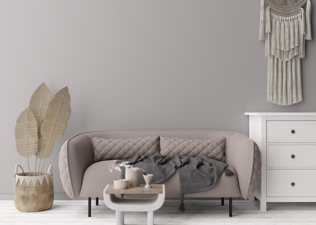 szürke kanapé szürke falszín 